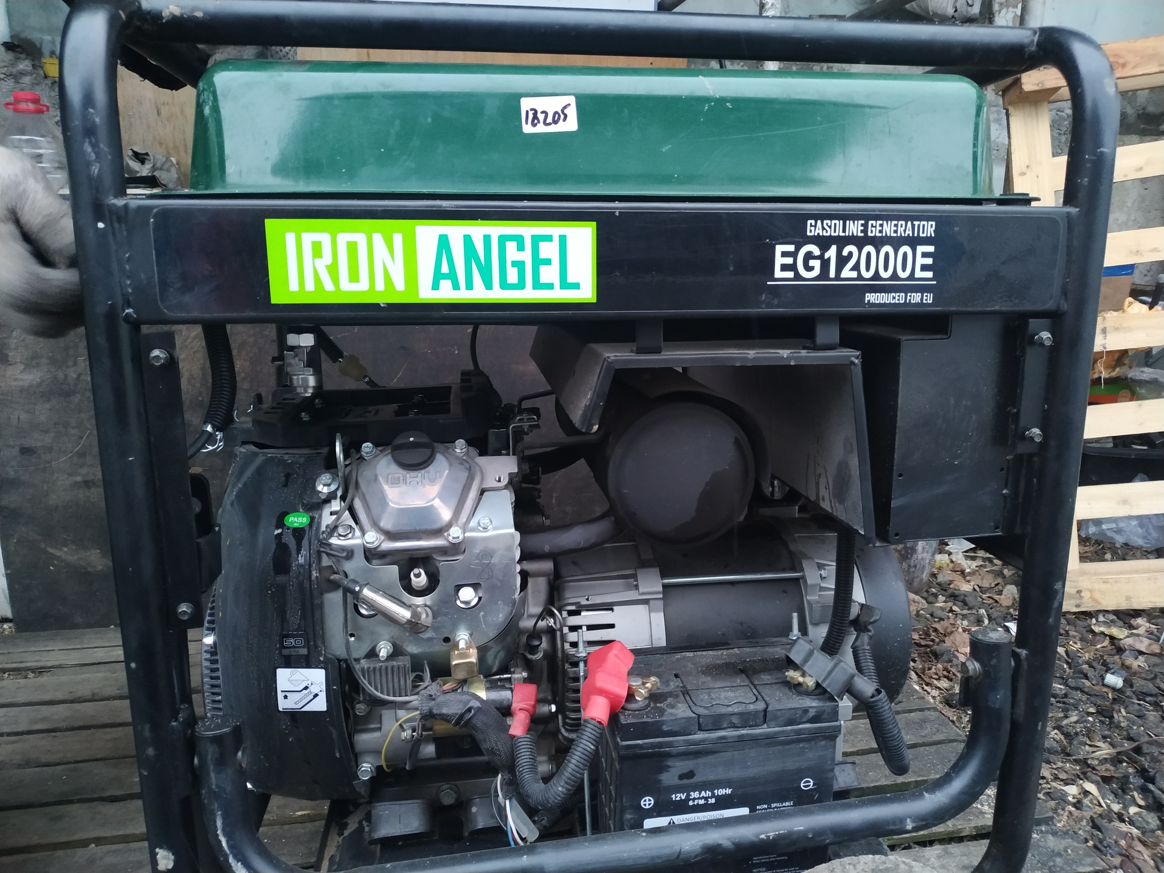 Бензиновый генератор Iron Angel EG12000E